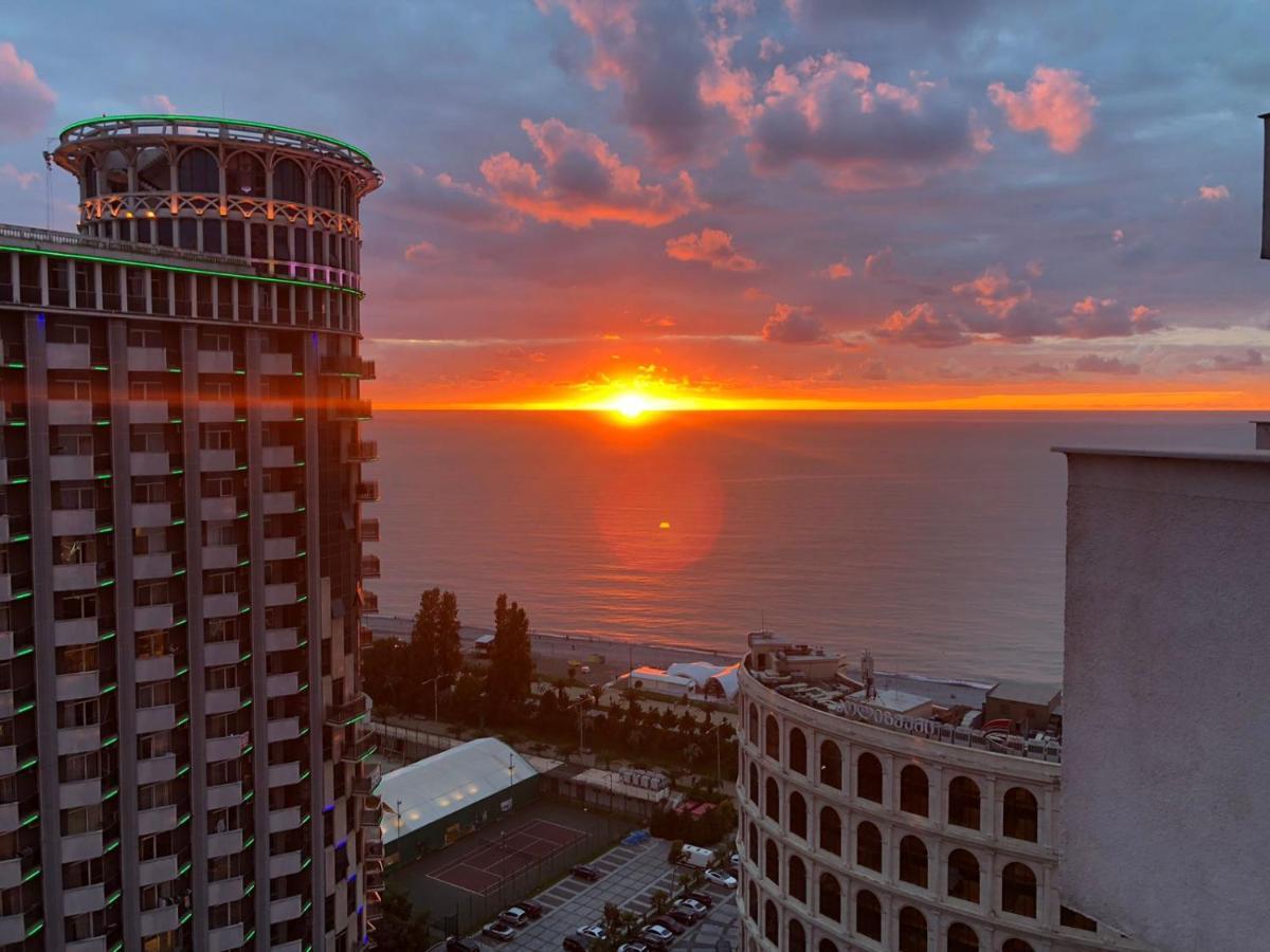 Black Sea Towers Batoemi Buitenkant foto