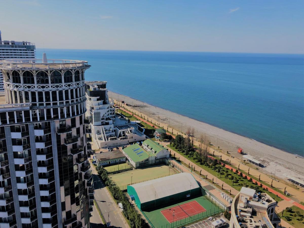 Black Sea Towers Batoemi Buitenkant foto