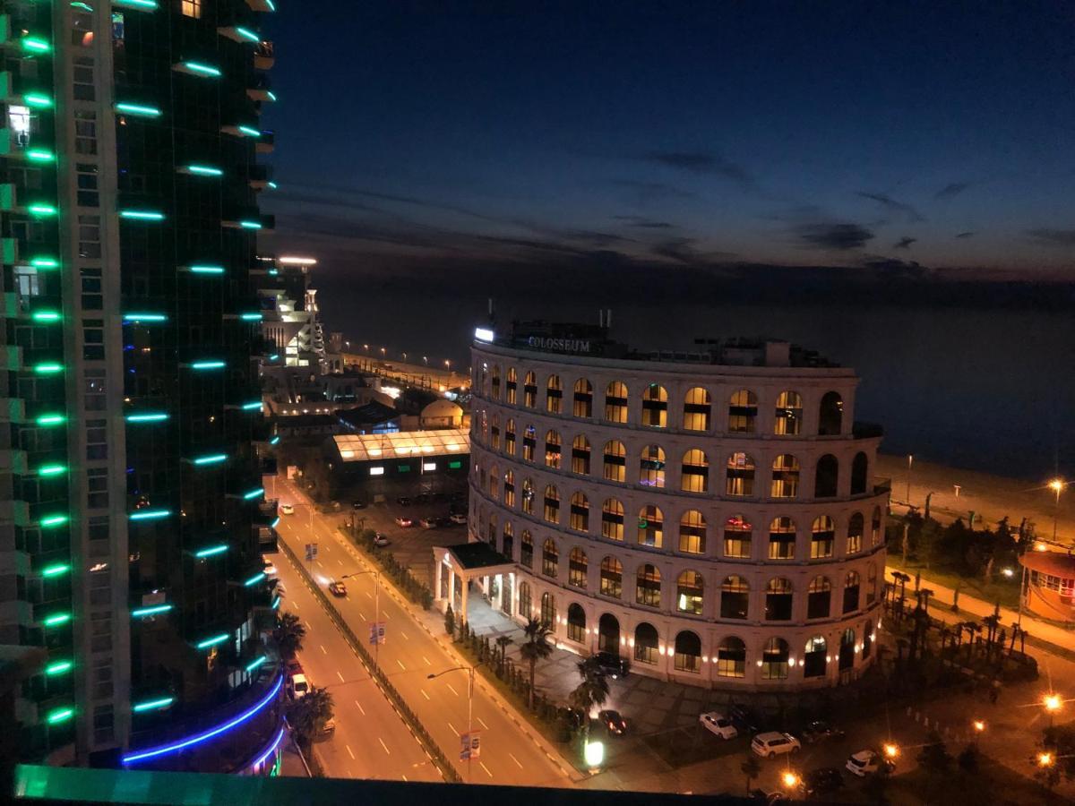 Black Sea Towers Batoemi Buitenkant foto